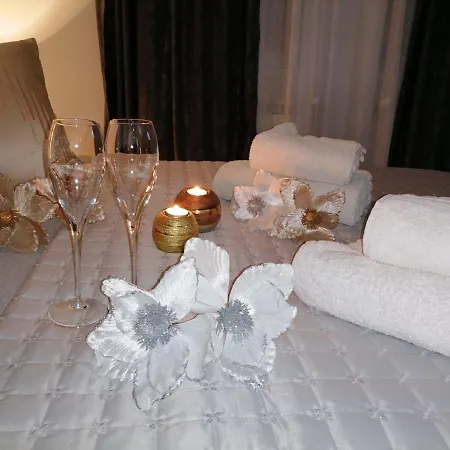 Milion Apartment *